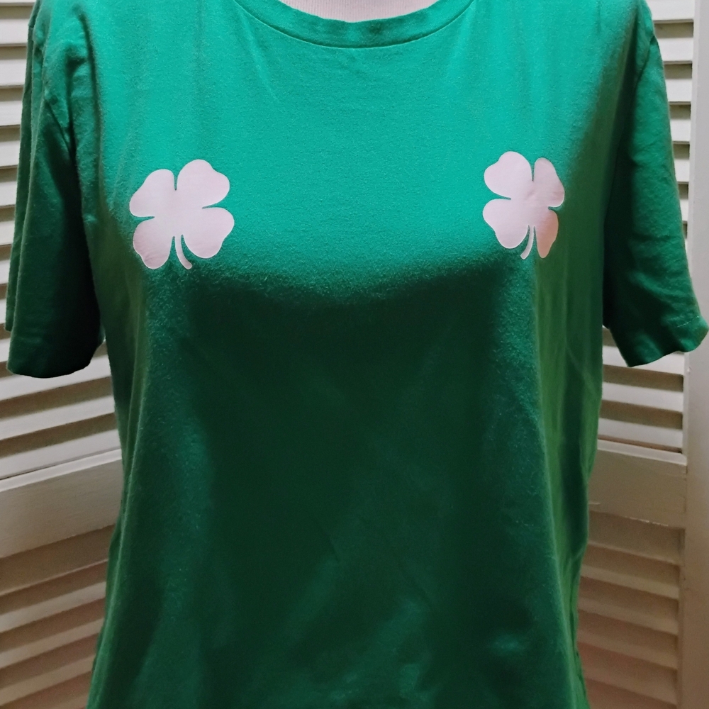 PINK Victoria's Secret Green Tee with White Clover Prints